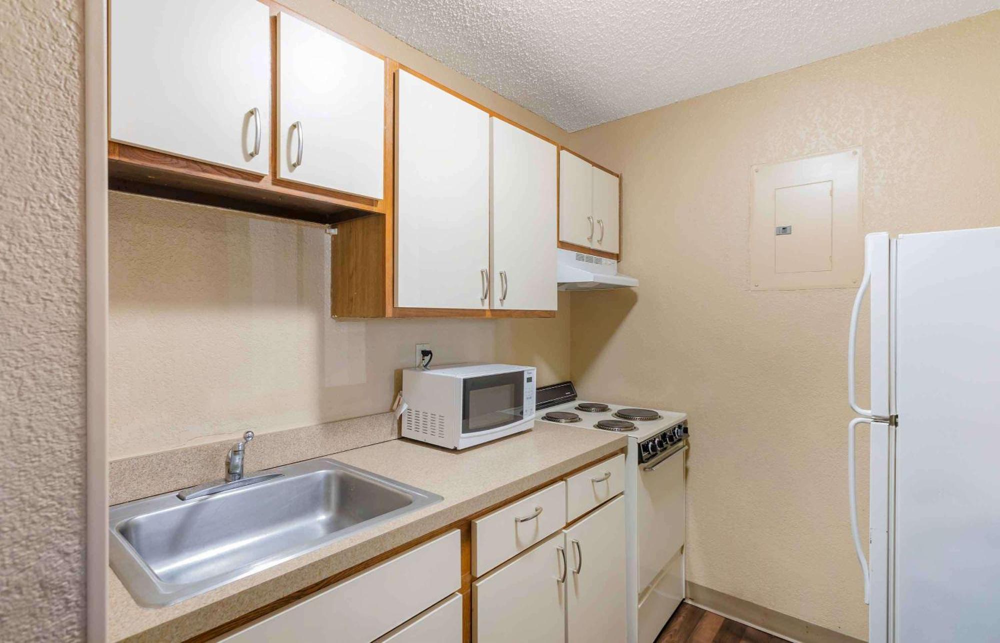 Extended Stay America Suites - Houston - Westchase - Westheimer Экстерьер фото